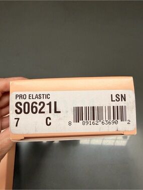 Bloch Pro Elastic SO621L Peach/Tan Dance Shoes (Size 7 C)
